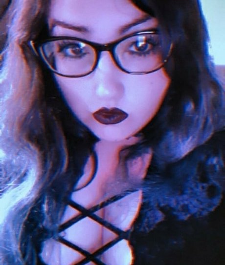 spacevvitch666 model hd images