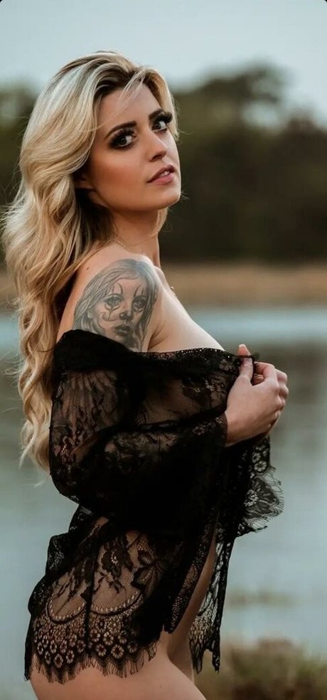 Milou Vanagtmael pornstar nice images