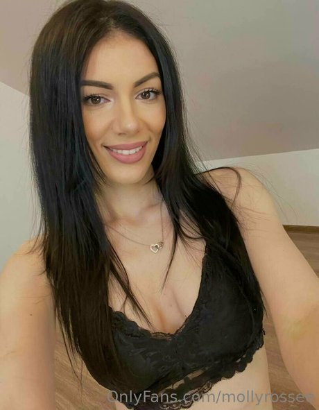 mollyrossee adult model image