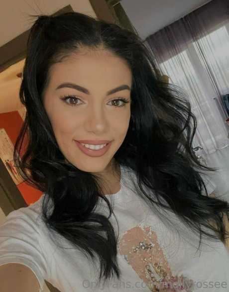 mollyrossee star perfect pictures