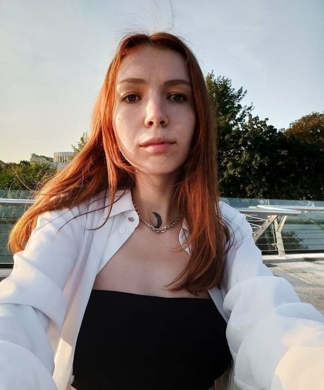 kiraroxx hot actress image