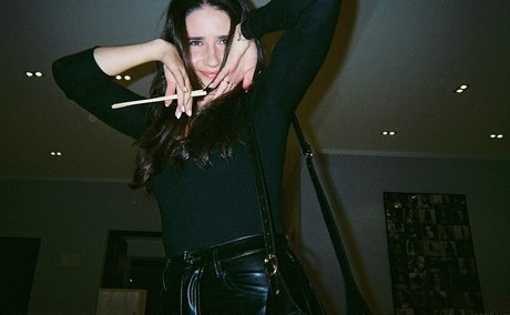 Eva Lys star perfect picture