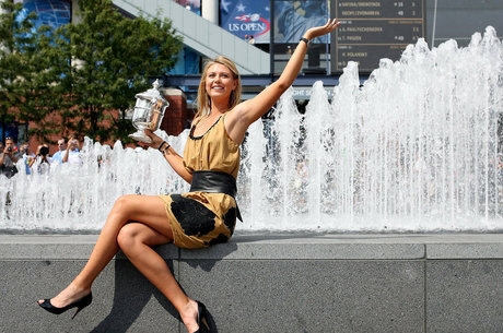 black granny onlyfans top photos