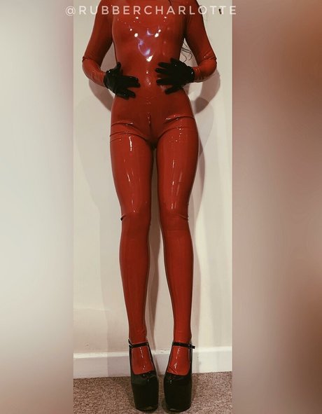 Latex Fetish perfect actress archive