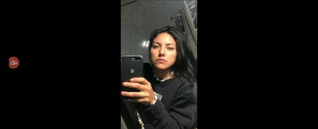 libriana1098 nudes model img