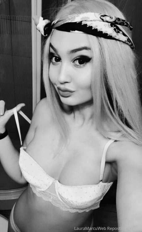 lauramarcuweb free pretty star archive