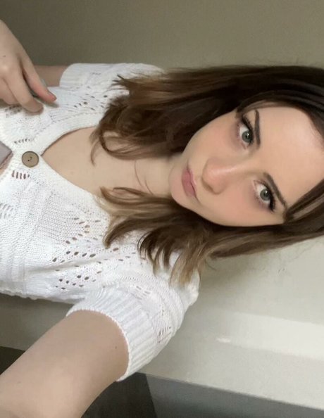 Kelsey Grzybowski pretty pornstar picture