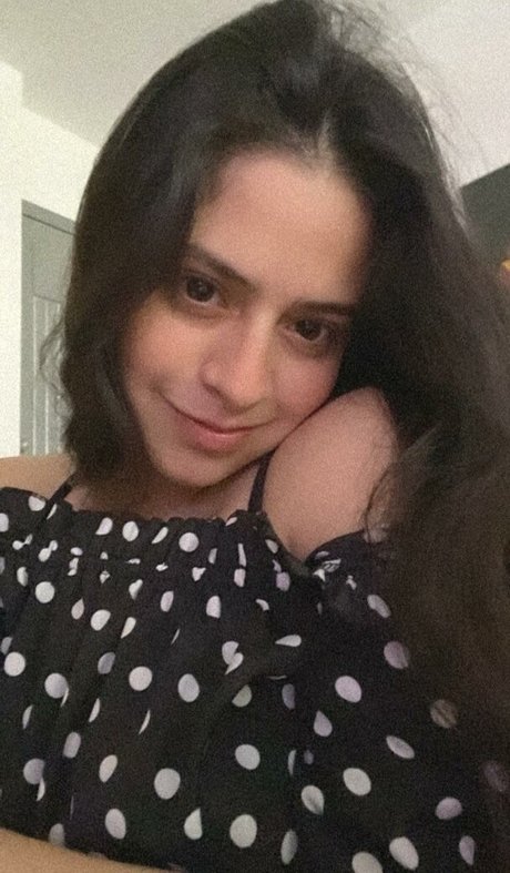 Totti Mane nude pornstar gallery