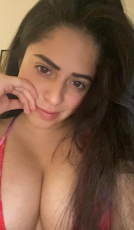 Totti Mane nice actress photos