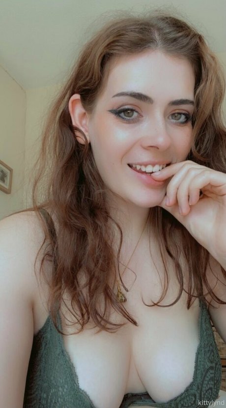 kittylynd art model pics