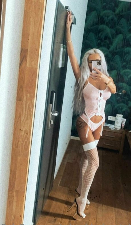 adorable krystal beautiful star pics