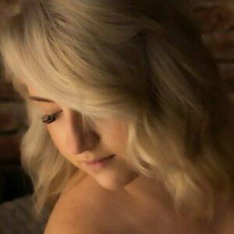 mtanna adult actress image