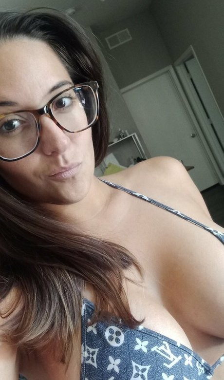 older onlyfans nude pic