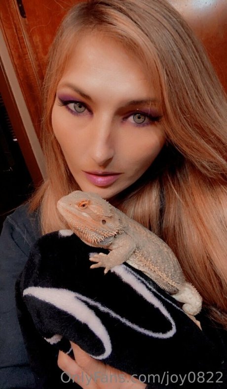 joy0822 star picture