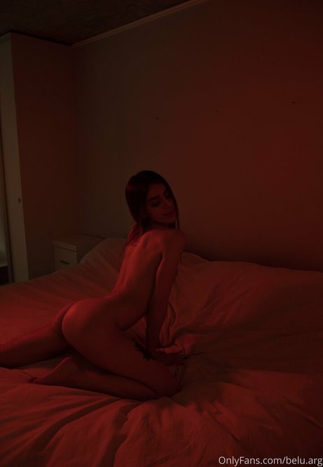 belu arg model high quality photo