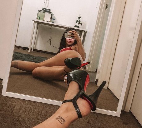 viewerxdiscretion Profile pic