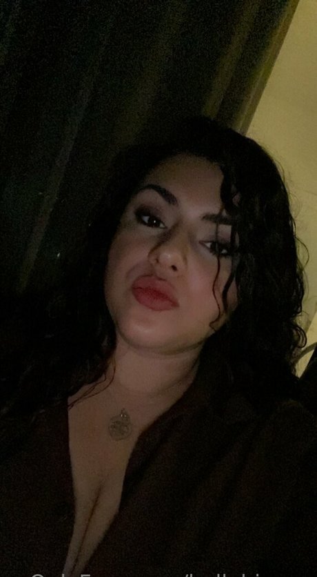 bellabianxa model hot pics