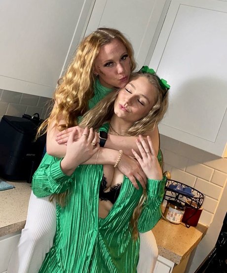 Hannah Alyssa Woods hot star picture