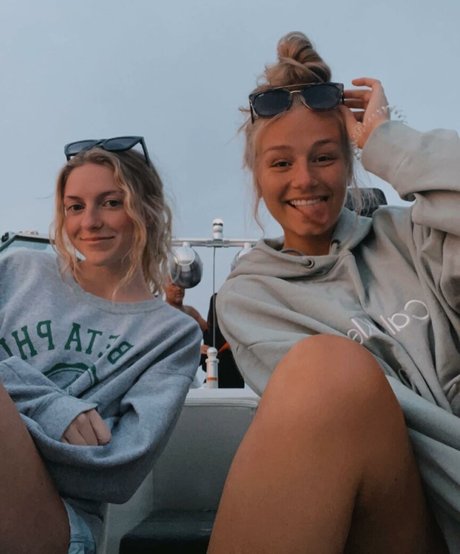 Hannah Alyssa Woods pornstar adult pictures