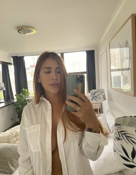 Sweet Mila model hd images