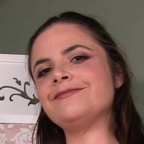 MissKelleMartina porn actress img