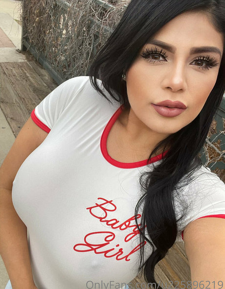 fat ass onlyfans top image