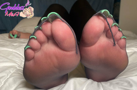 goddessmiiafree model adult photos