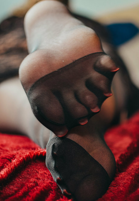 goddessmiiafree model photo