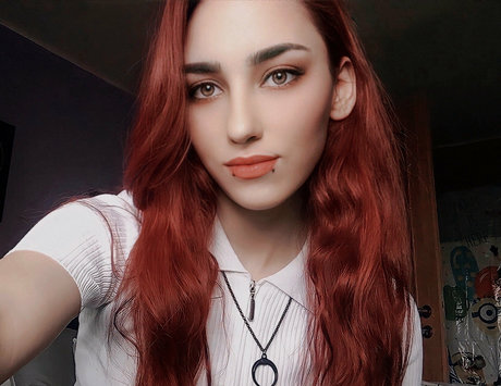 freyanillinht model free images