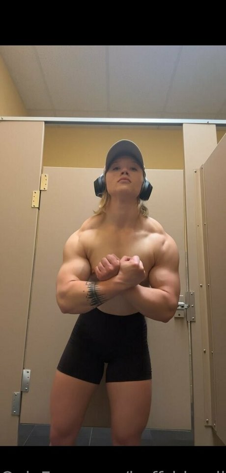 buff blondie xxx model img