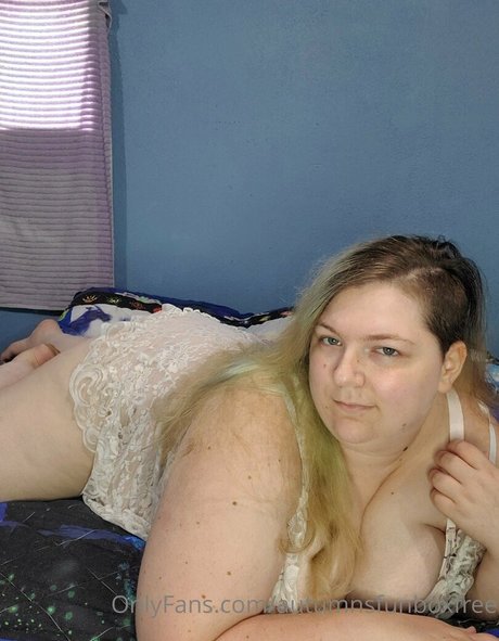 autumnsfunboxfree nude pornstar photos