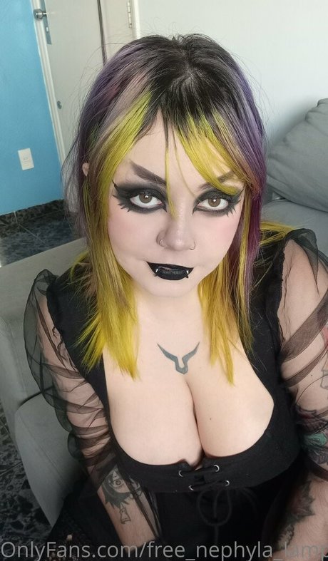 lesbian squirt onlyfans porn picture