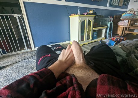 grav3y sexy actress archive