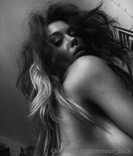 amour alice porn model gallery