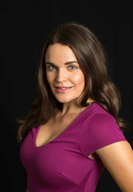 Laura Winter sex actress pictures