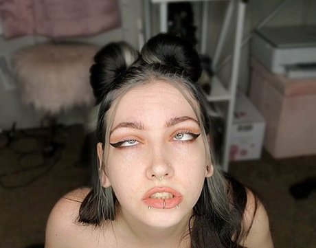 meaghanisdead69 exclusive pornstar photo