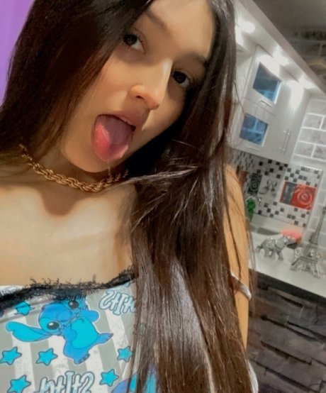 Dayalis Moreno sex model pictures