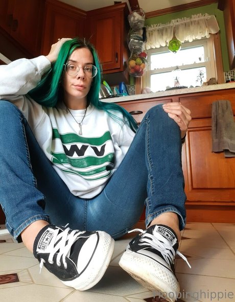 hoopinghippie23 beautiful actress archive