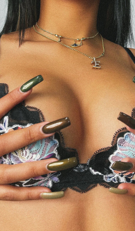 its queen exclusive star galleries