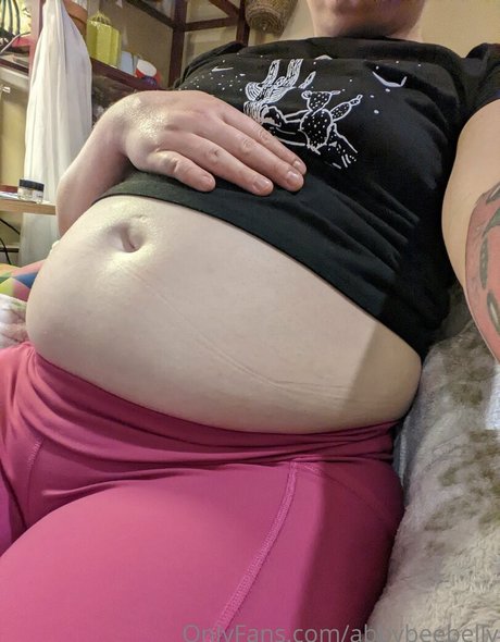 abbybeebelly pretty model img