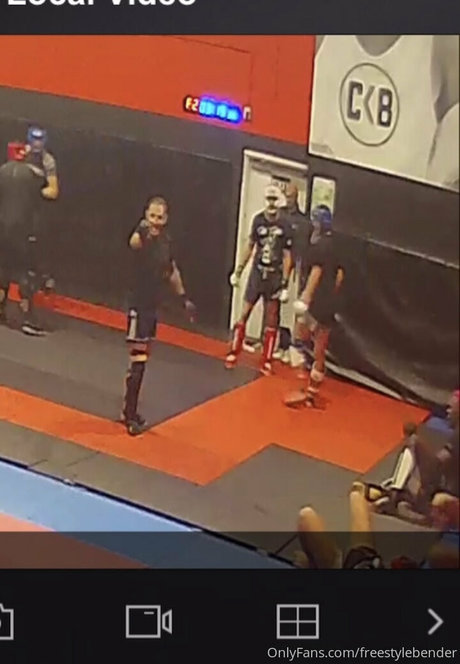 freestylebender pornographic model photo