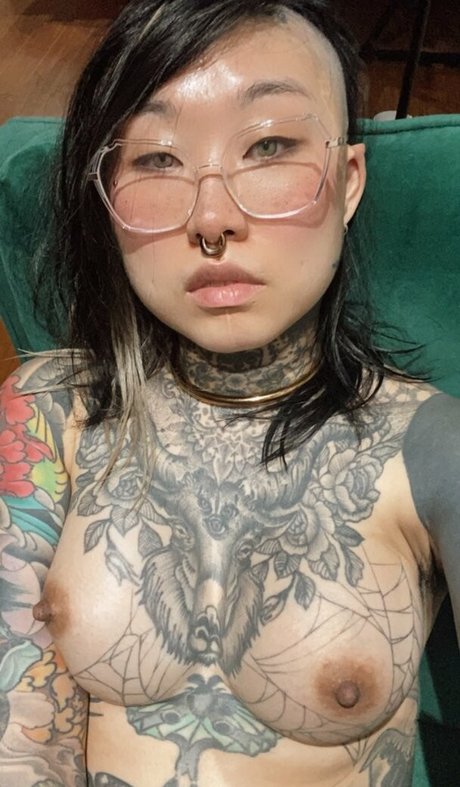 Sif Blvck nude star galleries