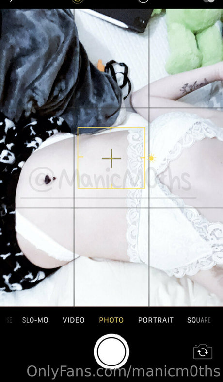 manicm0ths model sexy photos