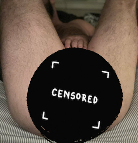 thecavemanxxx model nude photo