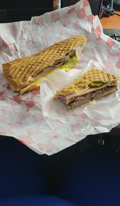 bigbuttsmutt model nude images