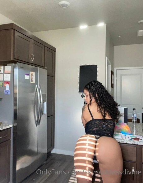 Patrise Kaitlyn porn actress gallery