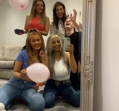 Elizabeth Taylor perfect pornstar pictures