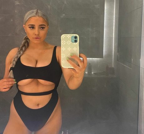 Elizabeth Taylor hd star galleries