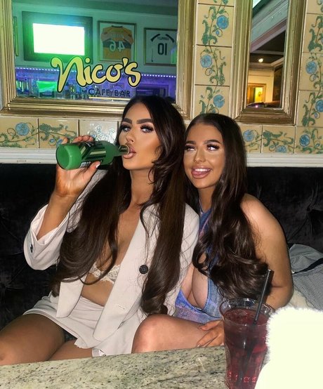 Elizabeth Taylor model sex photo