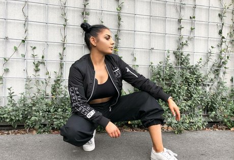 Jesy Lee star nice photos